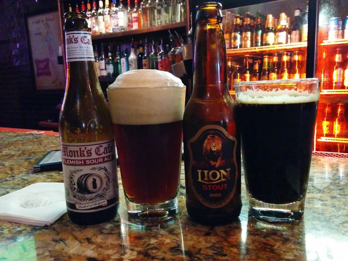 Allgood Lounge photo 2