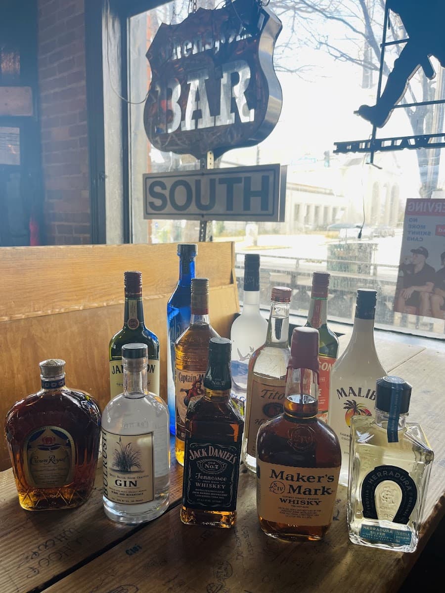 Bar South photo 2