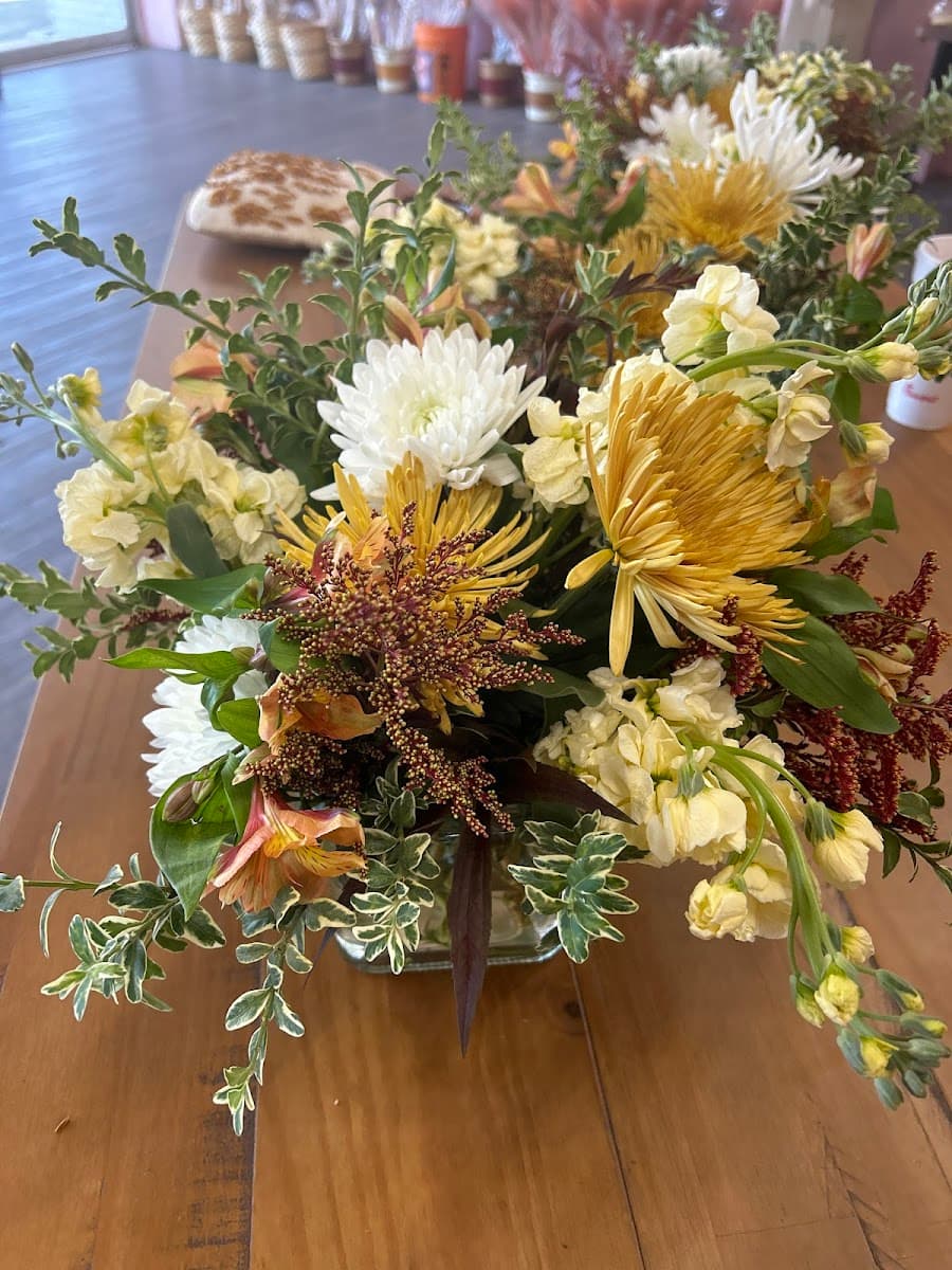 Blossoms Wholesale photo 4