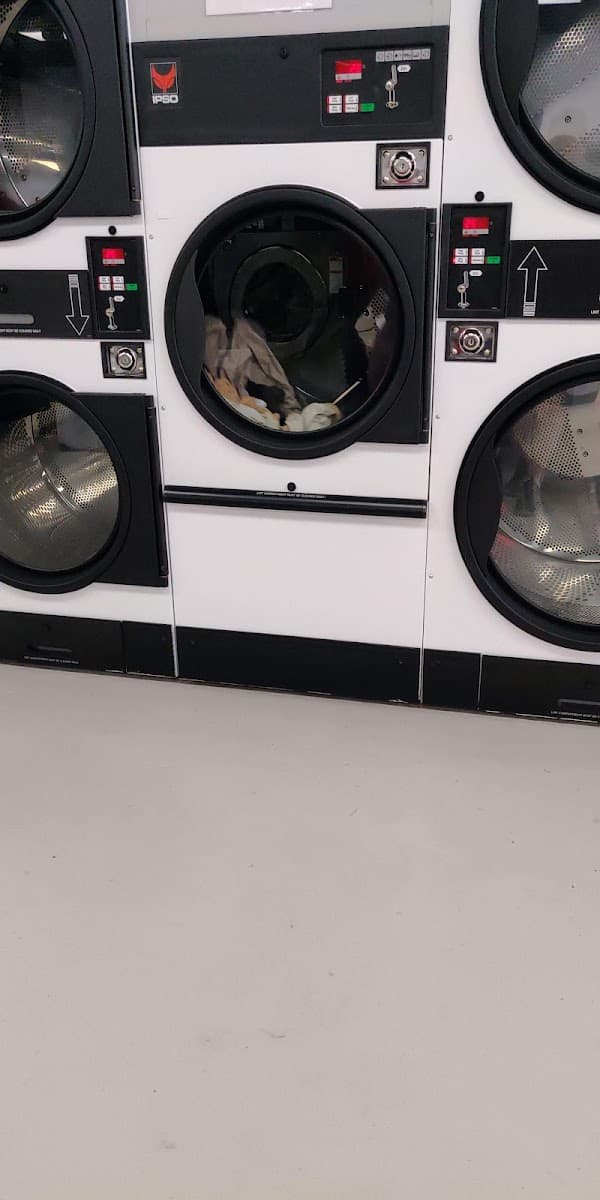 Bulldog Laundry photo 5