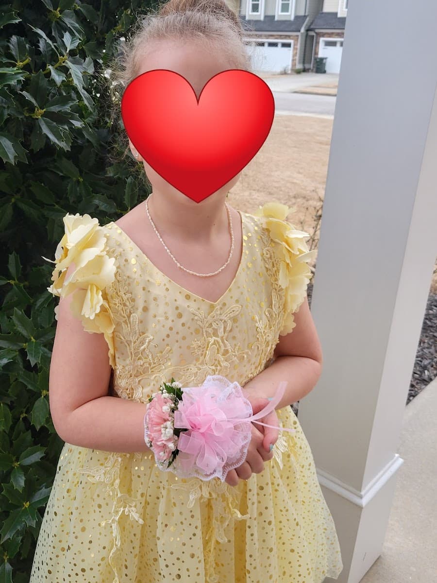 Frances' Florist photo 4