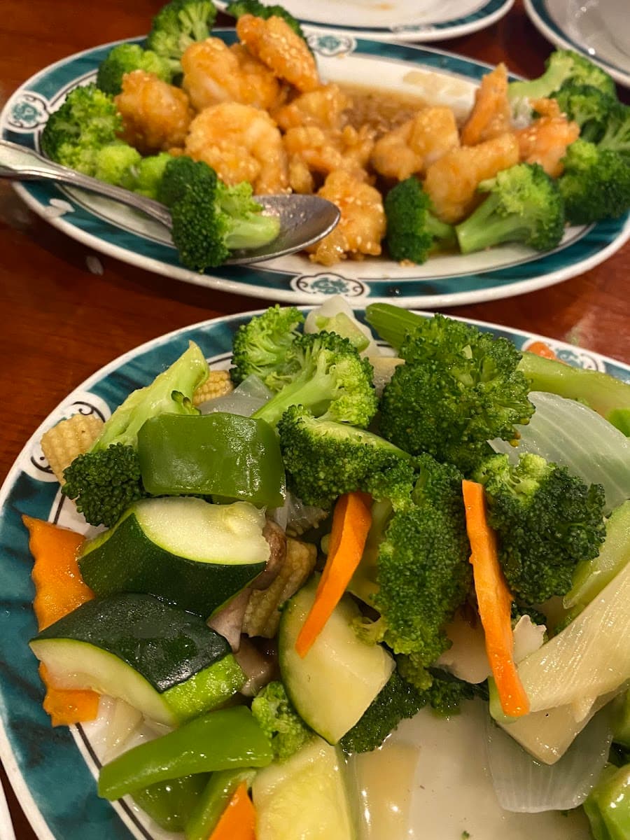 Golden Dragon Restaurant photo 5