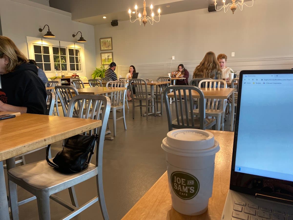 Joe and Samâ€™s CafÃ© photo 3