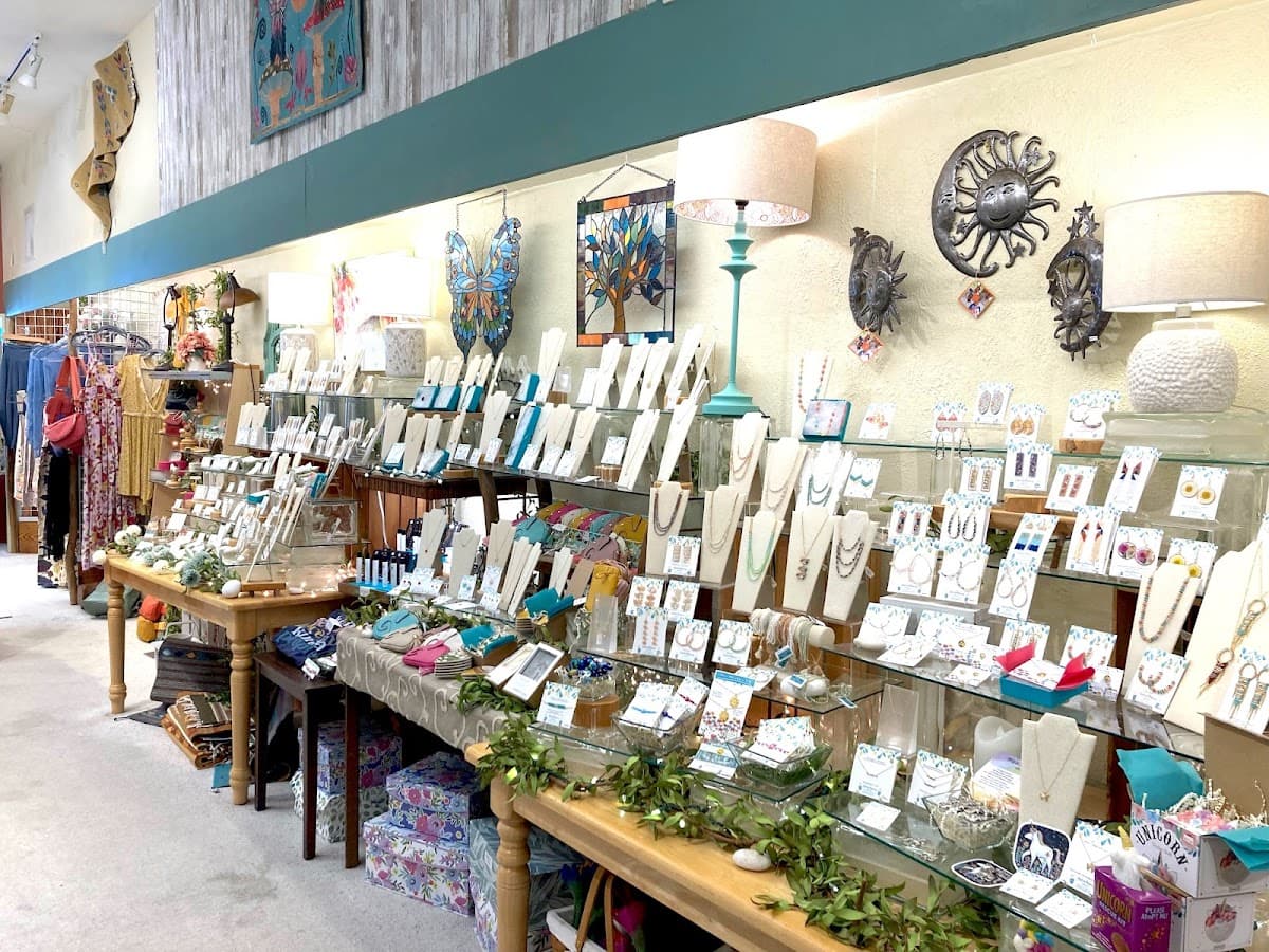 Native America Gallery photo 2