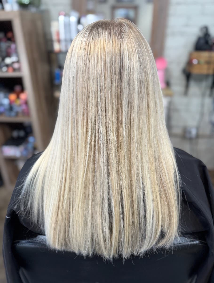 Styles At Five Salon photo 5