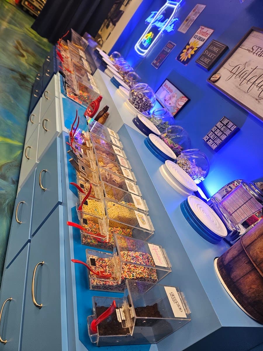 Swirlee's Sweet & Frozen Treats of Athens photo 5