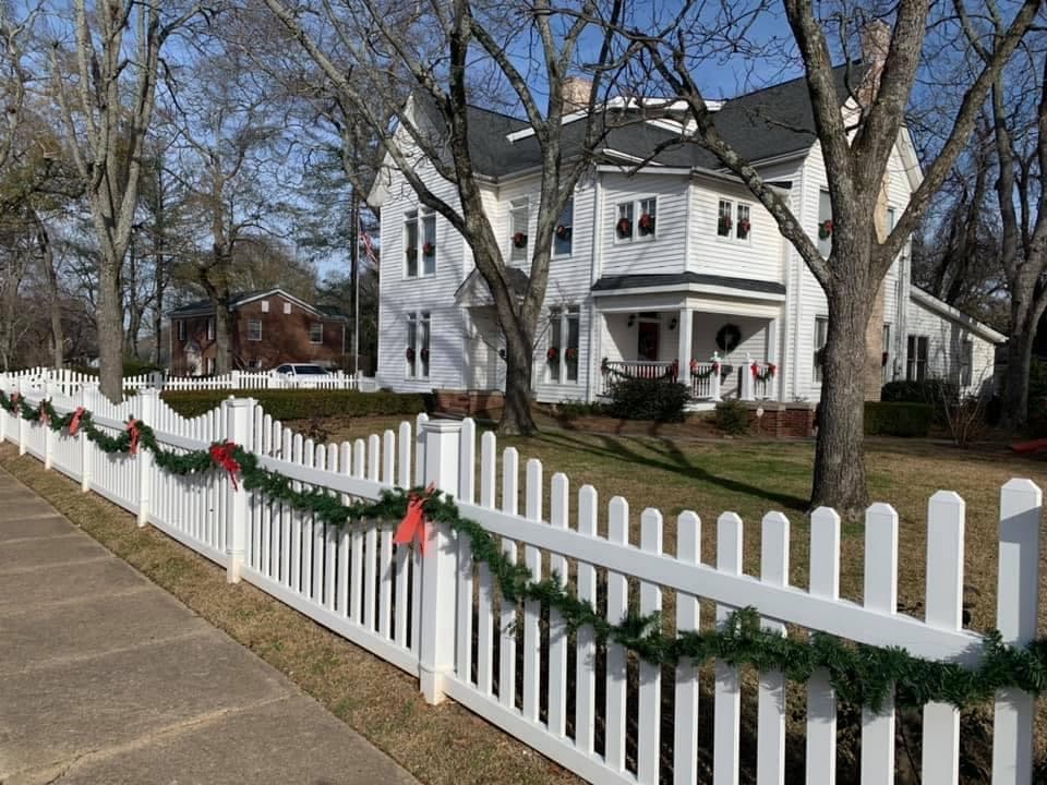 The Fox and the Farmhouse photo 4