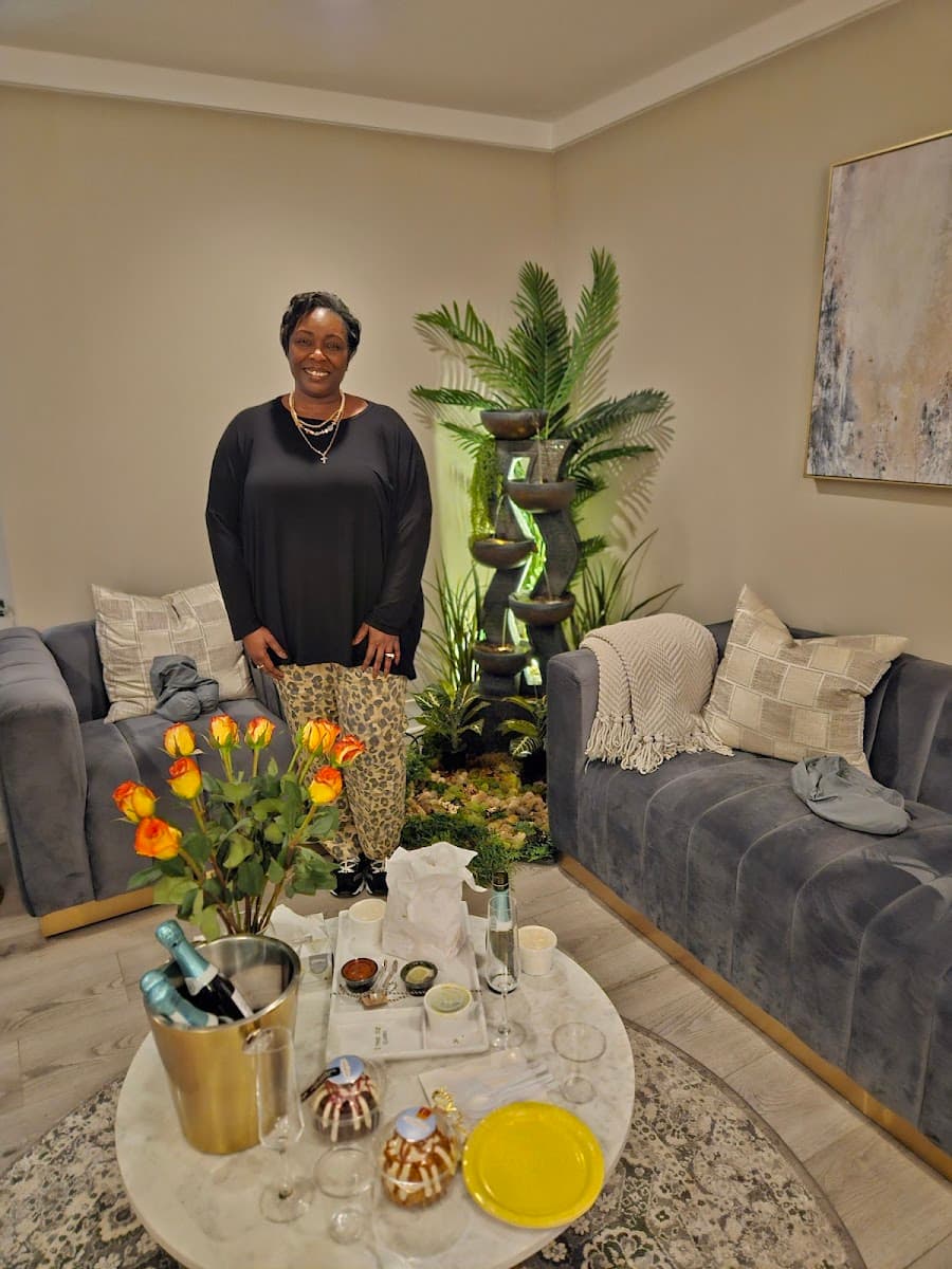 Urban Sanctuary Spa - Beauty & Salons in Athens, GA