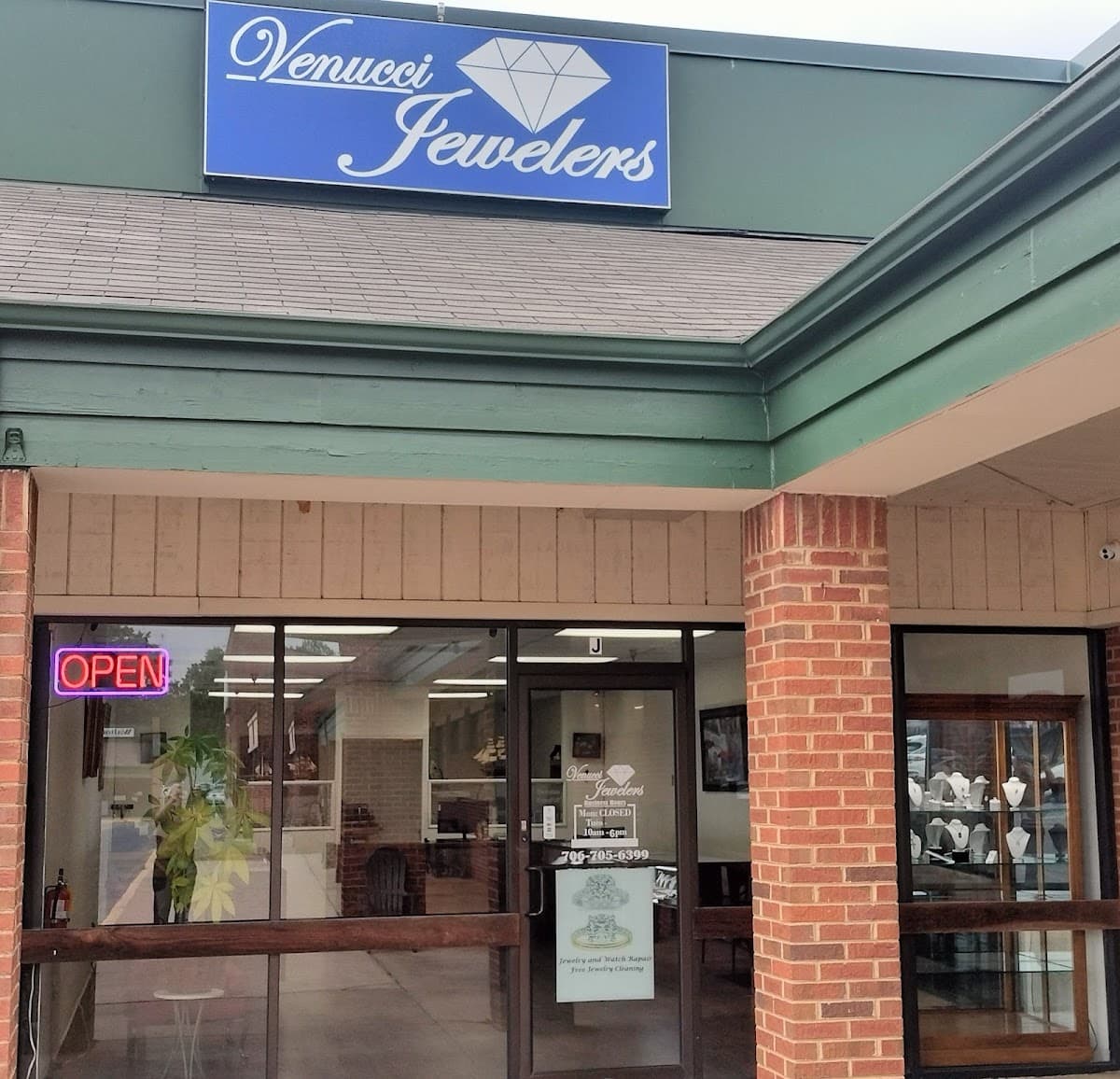 Venucci Jewelers - Retail in Athens, GA