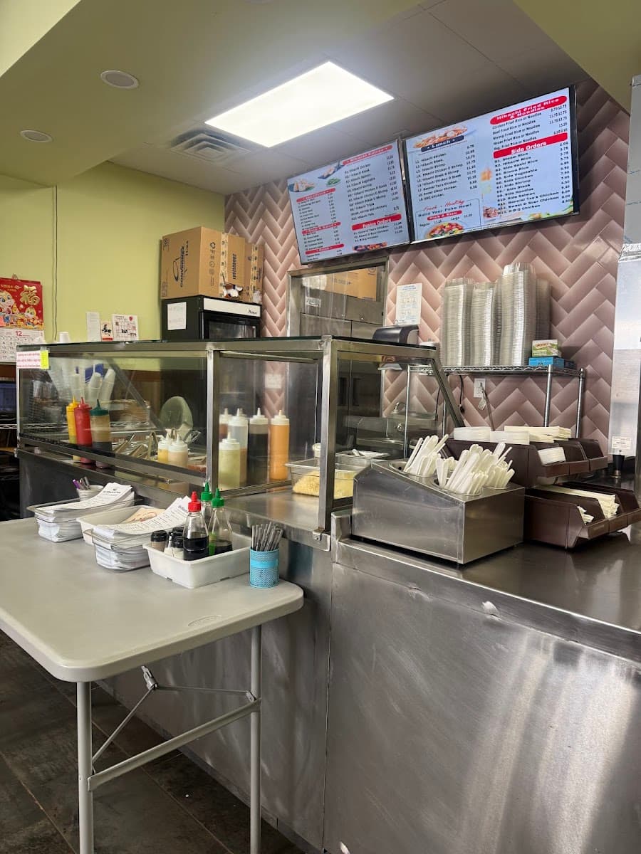 Ahi Hibachi and Poke photo 4