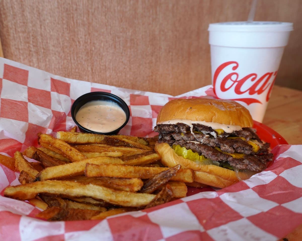 Baddies Burger House- Normaltown photo 2