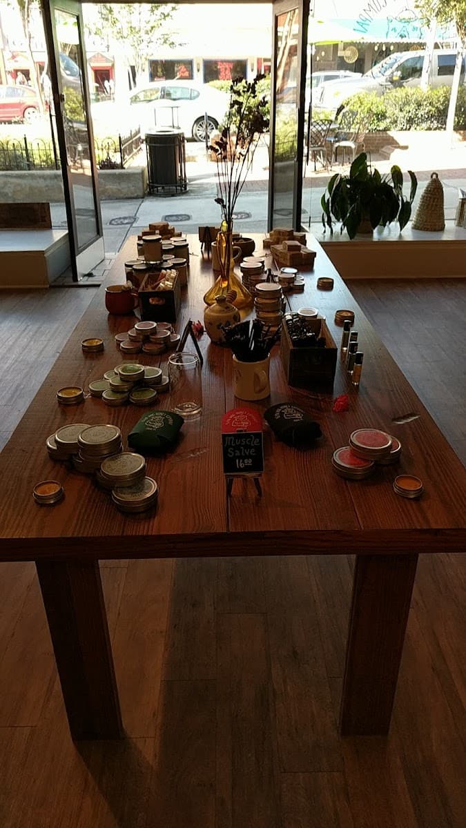 Bear Hug Honey Company photo 5