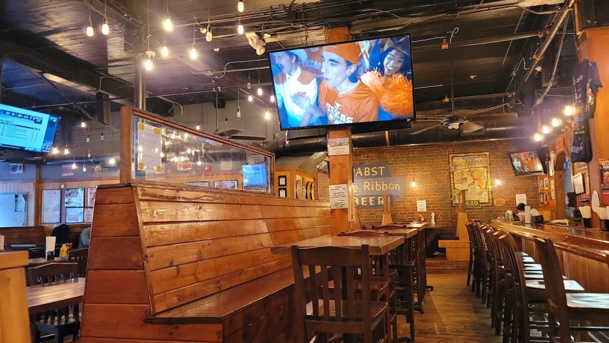 Blind Pig Tavern photo 3