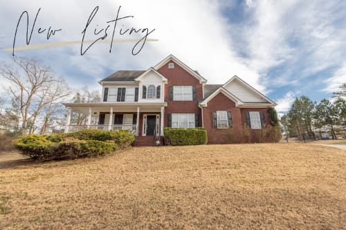 Cara Thompson, Real Estate with 5Market Realty photo 5