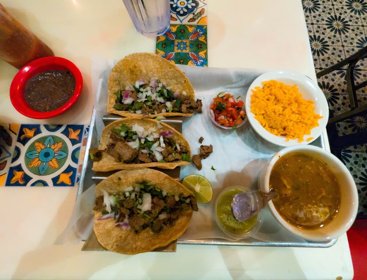 El Paso Tacos & Tequila photo 4