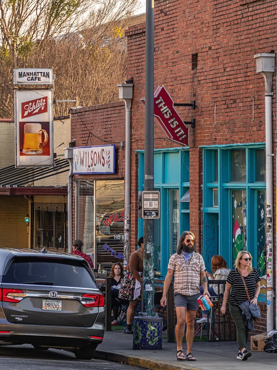 Manhattan Cafe photo 2