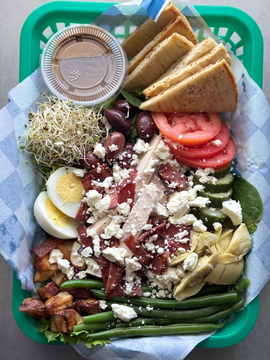 Marti's at Midday photo 3