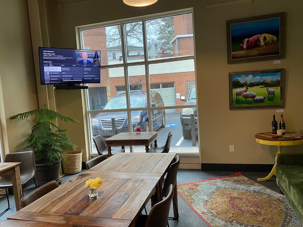 Tapped Athens Wine Tasting Market photo 4