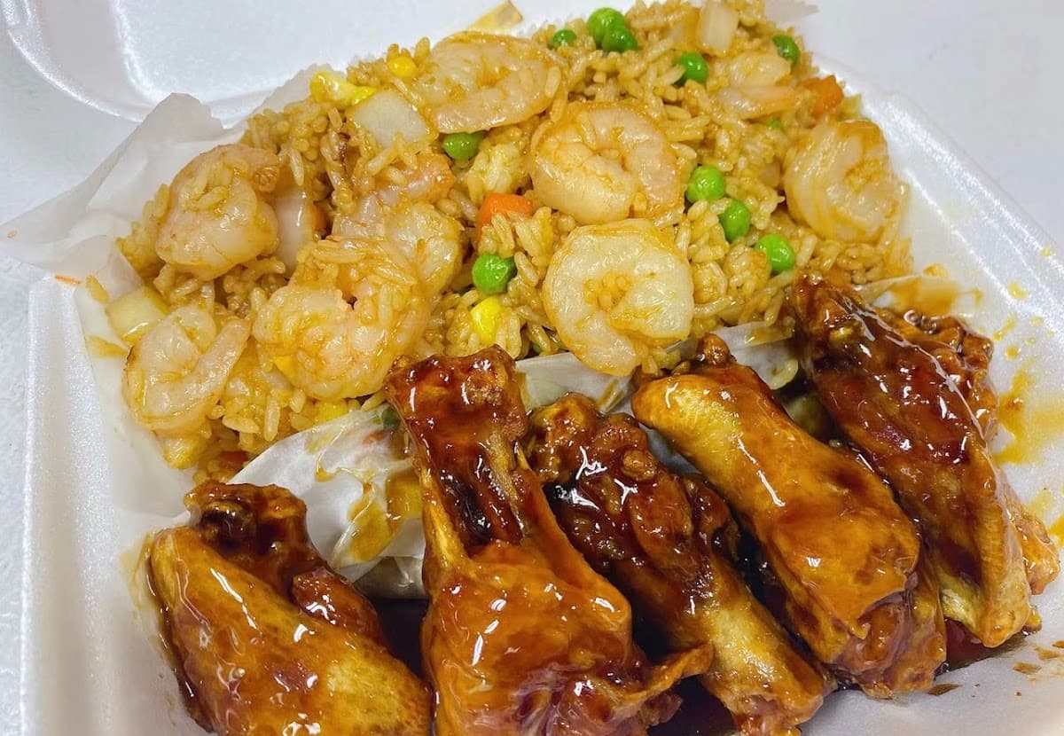 Touchdown Wings photo 3