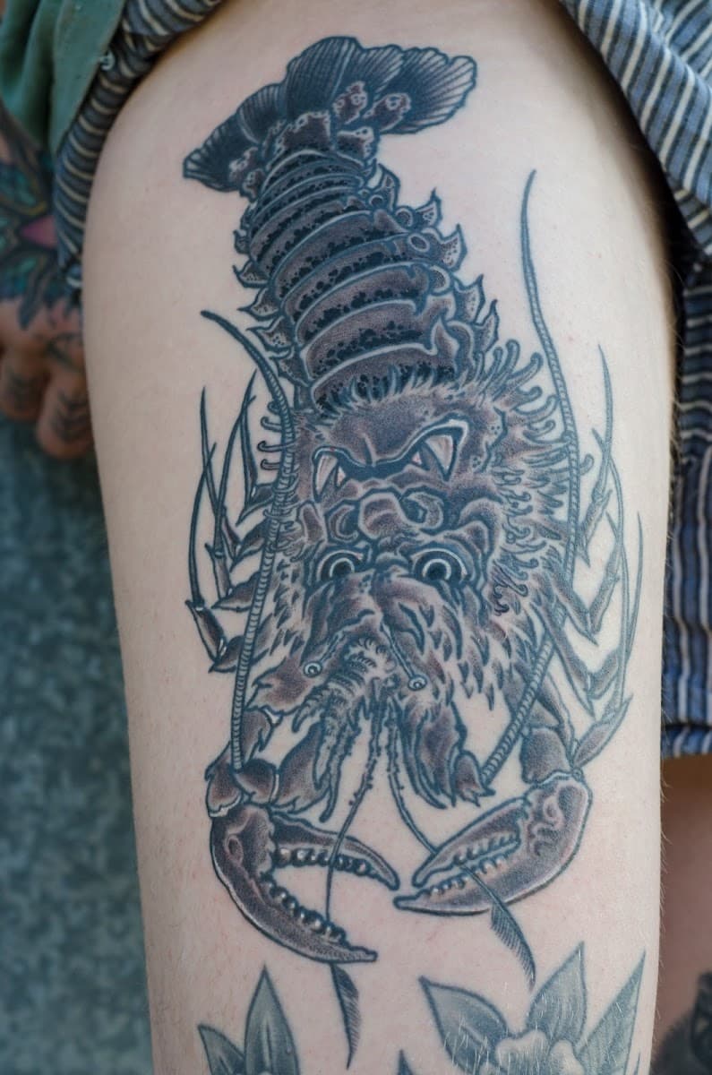 Truths & Roses Tattoo photo 4