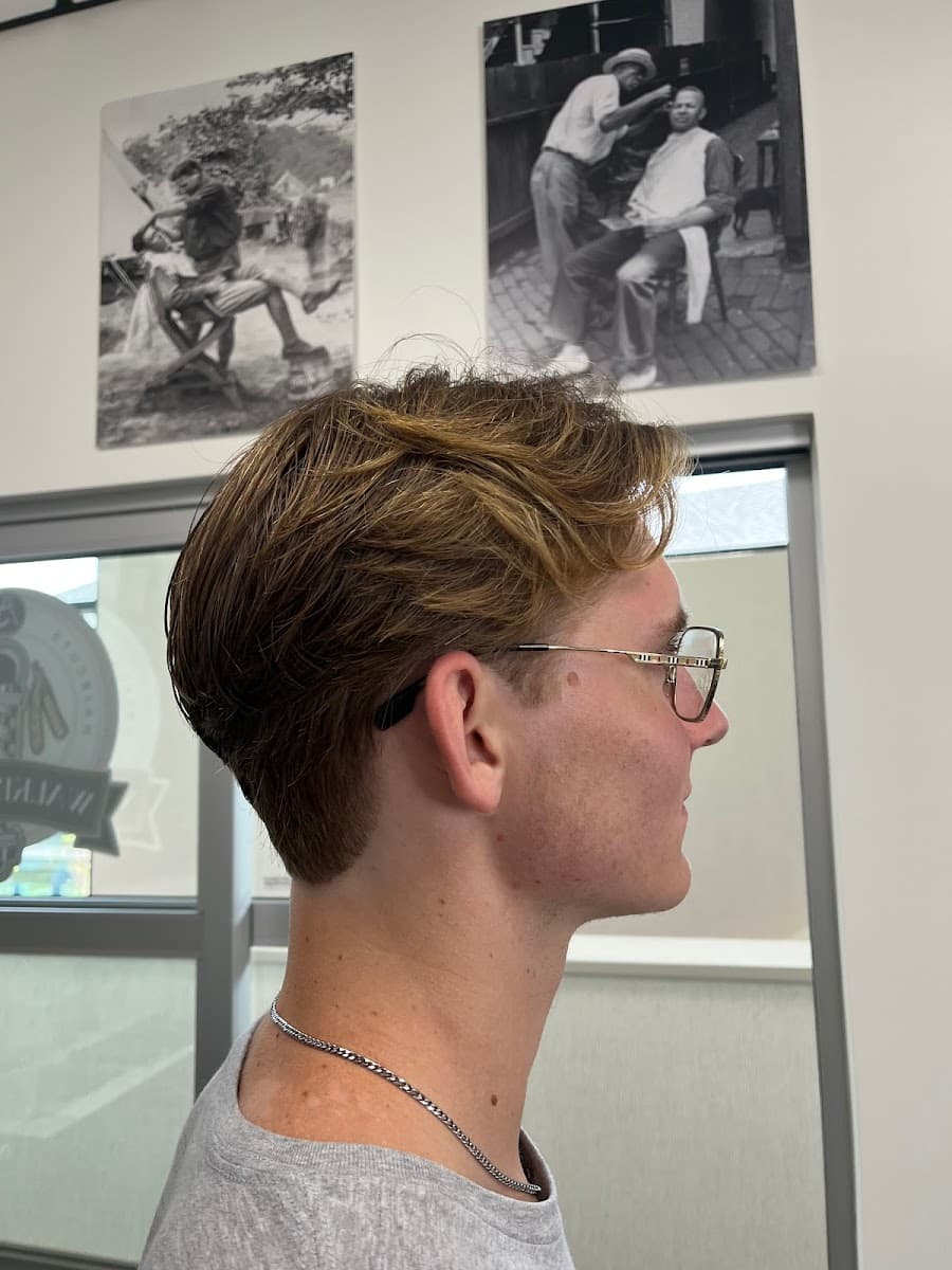 Walking Art Barber Shop photo 4