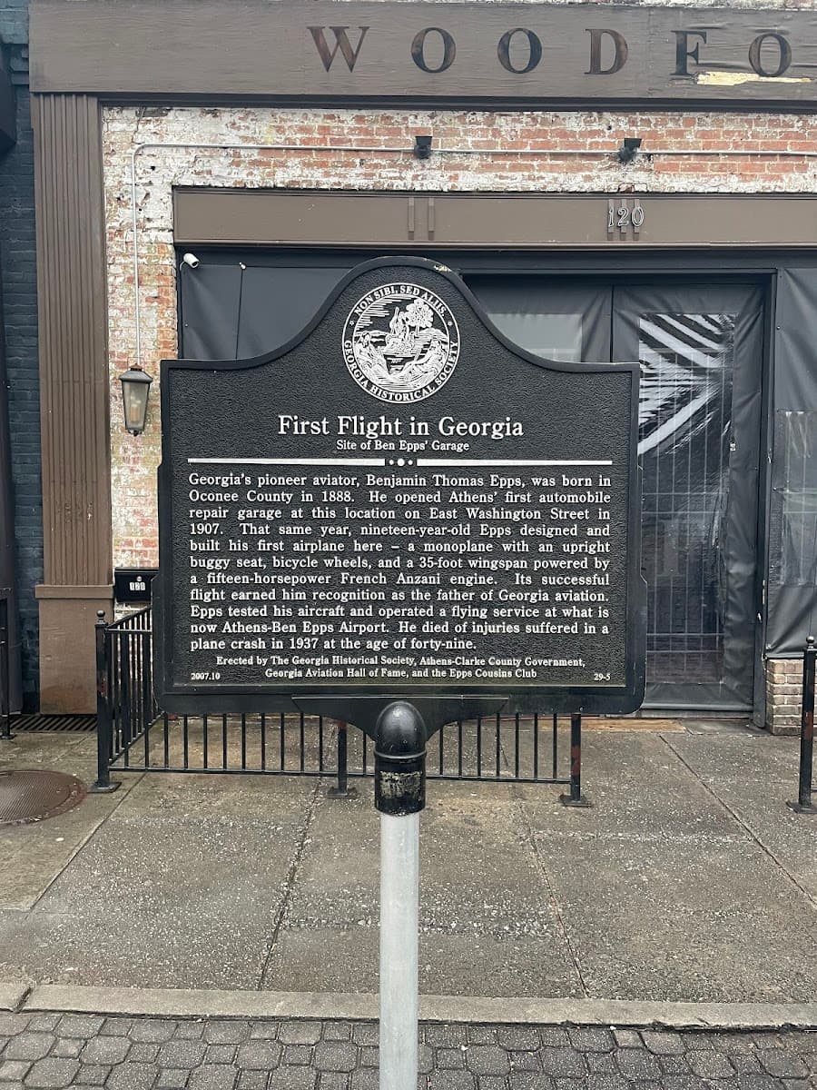 Woodford - Entertainment in Athens, GA