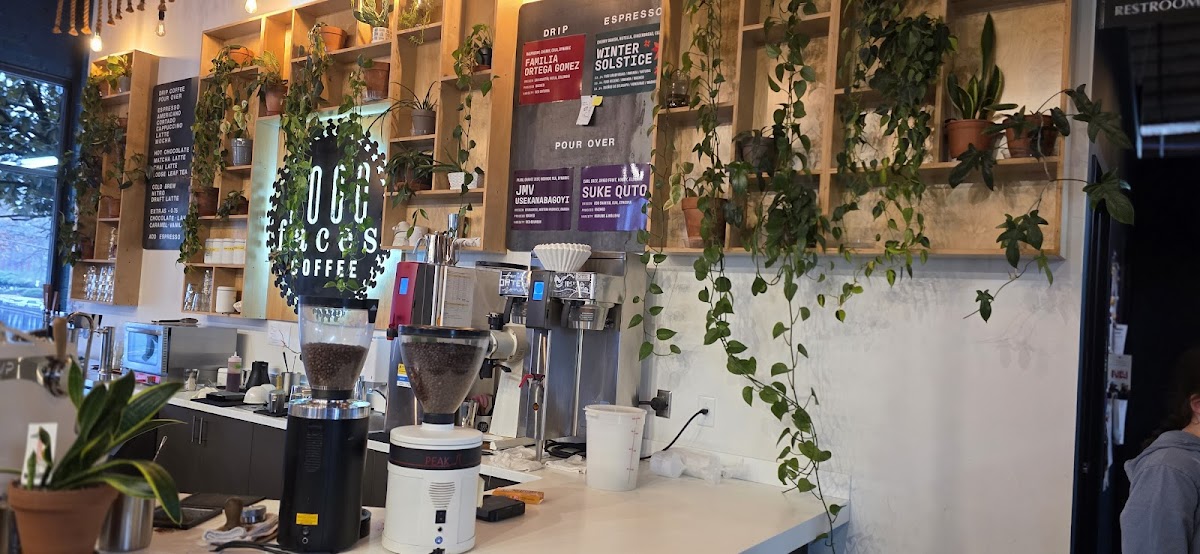 1000 Faces Coffee photo 5