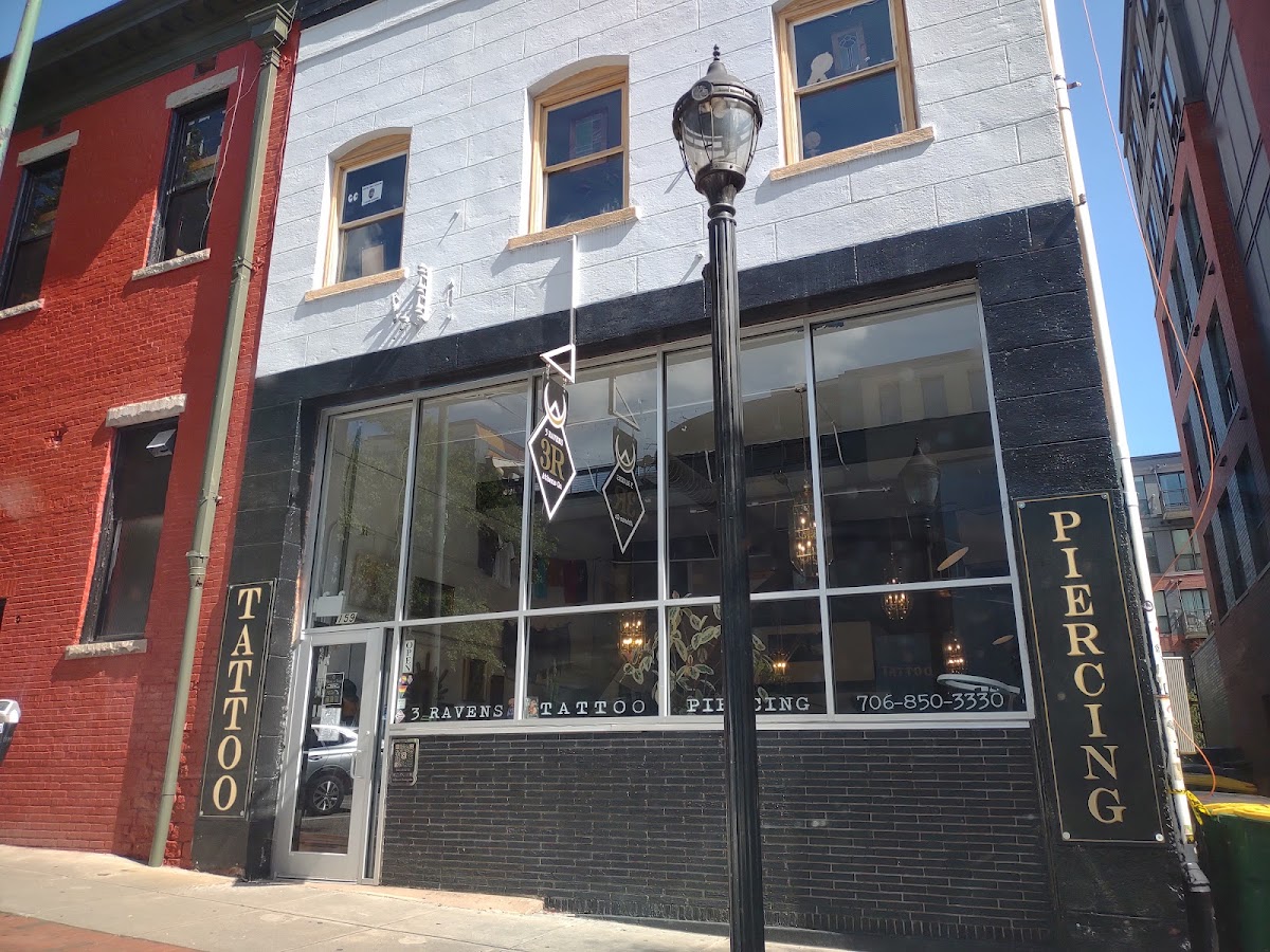 3 Ravens Tattoo & Piercing photo 2