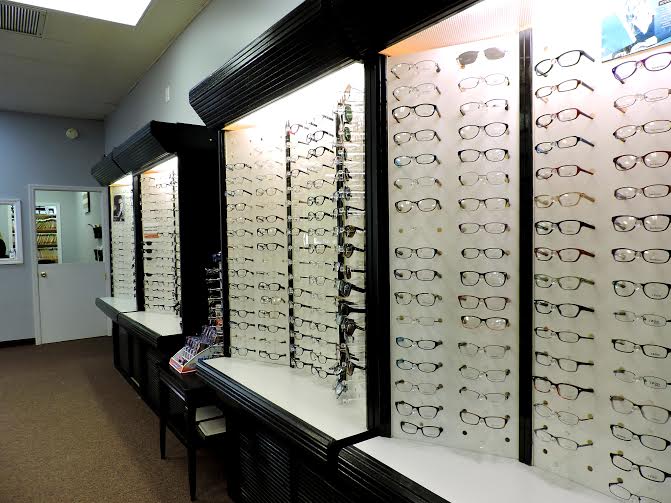 Advanced Eyecare Optical of Oconee photo 3