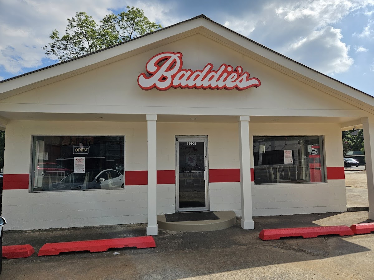 Baddies Burger House- Normaltown