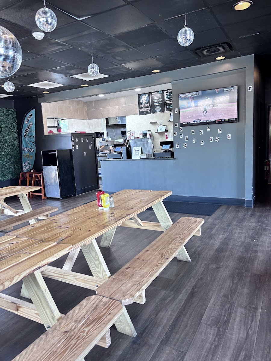 Baddies Burger House - Watkinsville - Family Friendly in Athens, GA