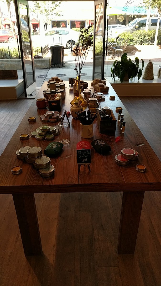 Bear Hug Honey Company photo 5