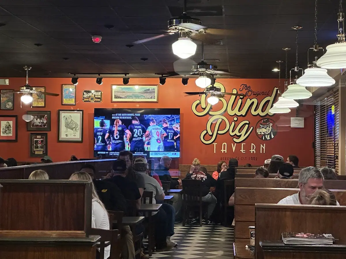 Blind Pig Tavern photo 4