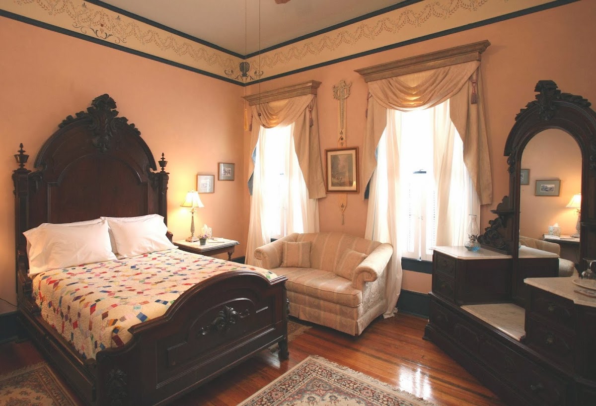 Brady Inn photo 2