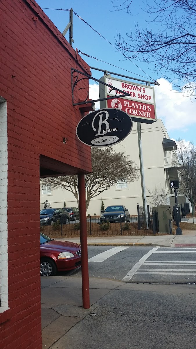 Brown's Barber Shop photo 4
