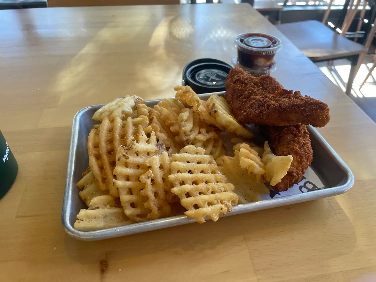 Bruxie photo 5