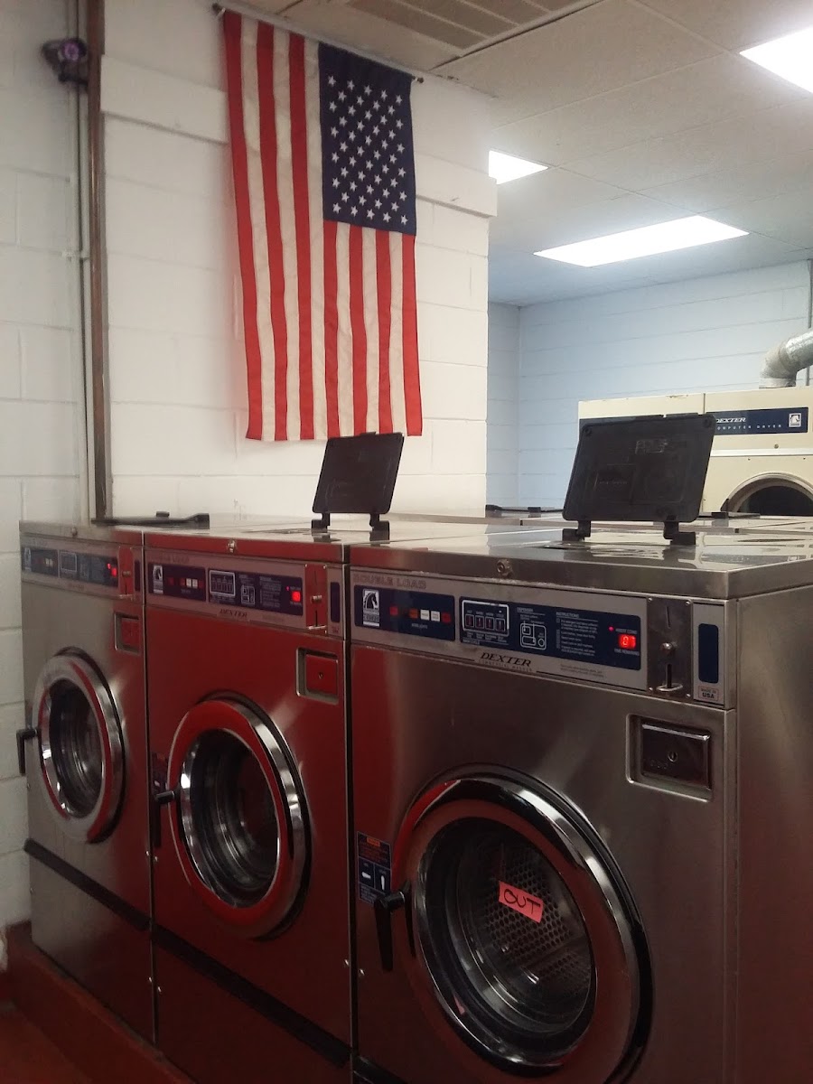 Bulldog Laundry photo 3