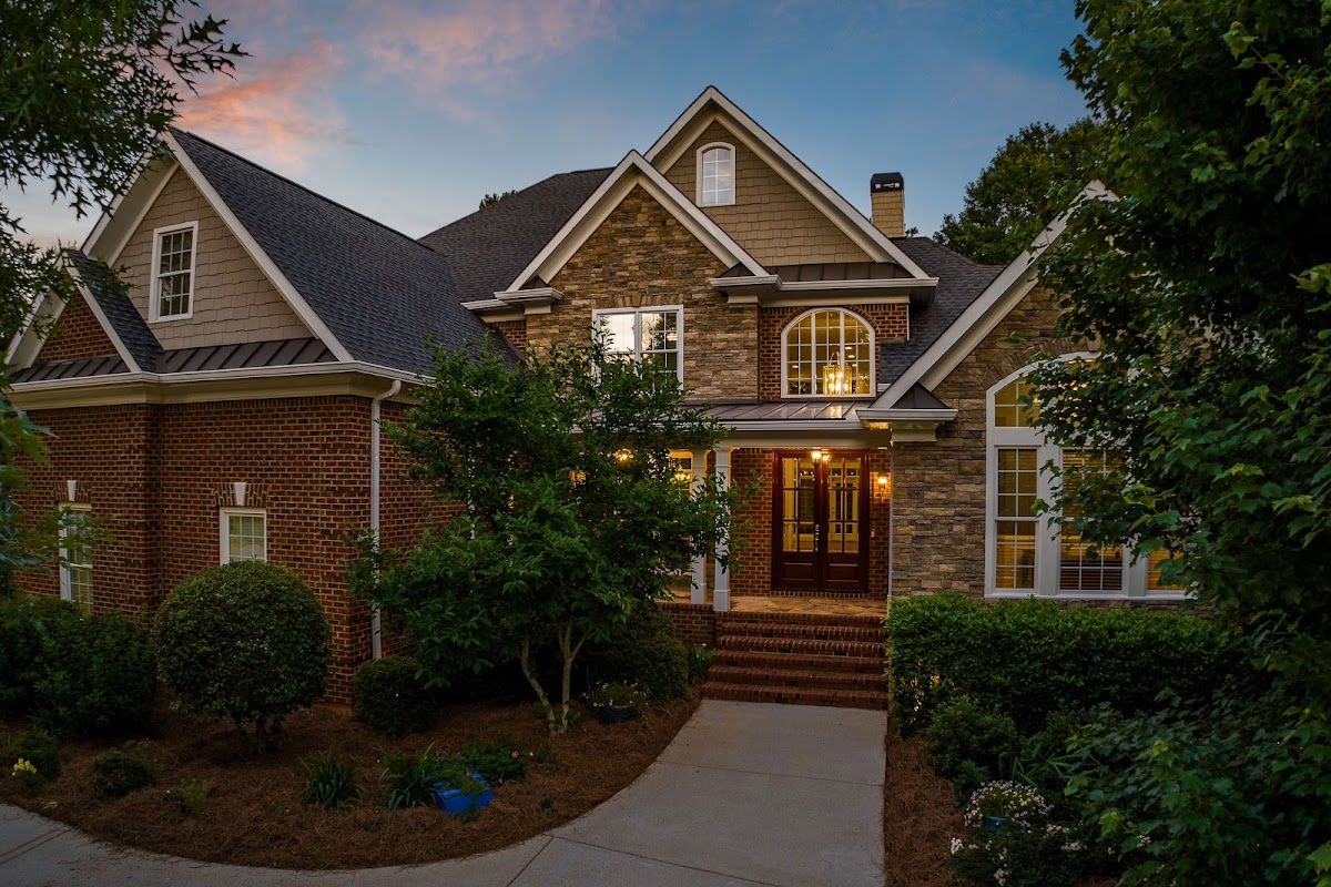 Cara Thompson, Real Estate with 5Market Realty - Professional Services in Athens, GA