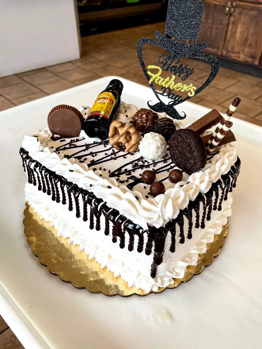 Celia's Bakery photo 4