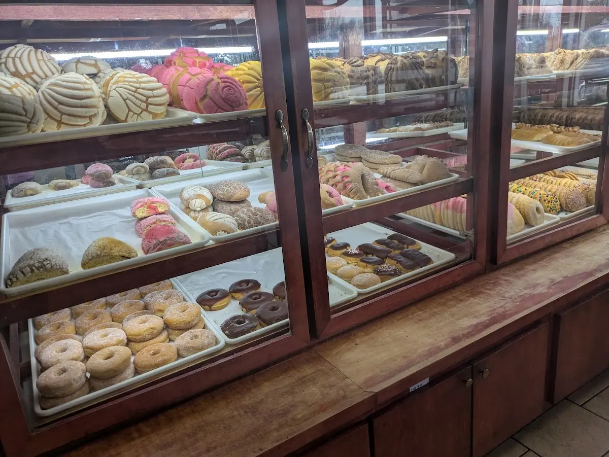 Celia's Bakery photo 5