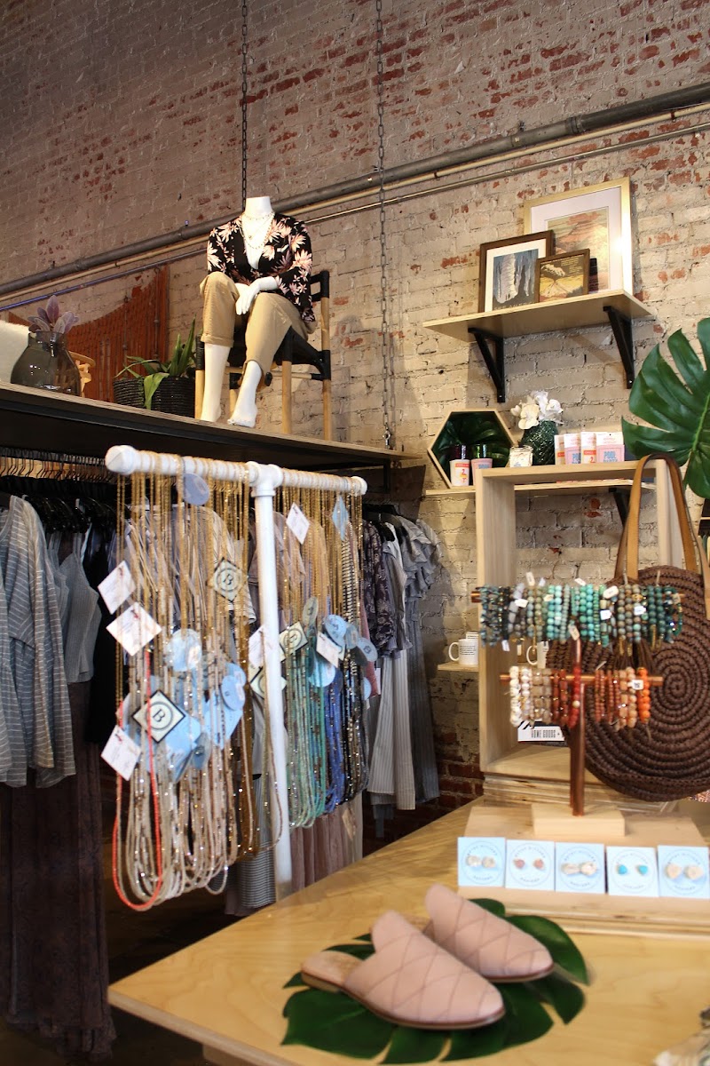 Cheeky Peach photo 5