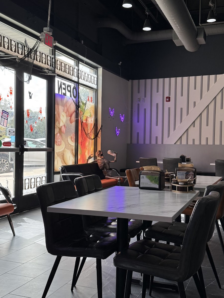 Dumpling Master | Dumpling & Bubble Tea in Downtown Athens, Athens, GA