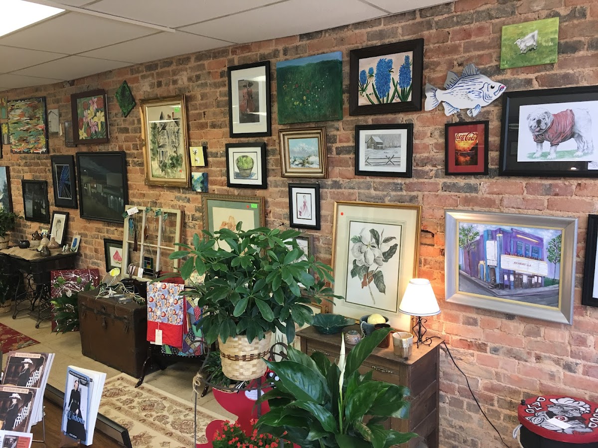 Elizabeth Ann Florist & Gift Shop photo 2