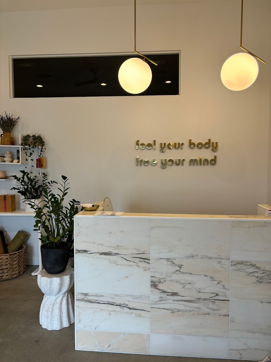 Feel Free Yoga and Wellness Studio LLC photo 4