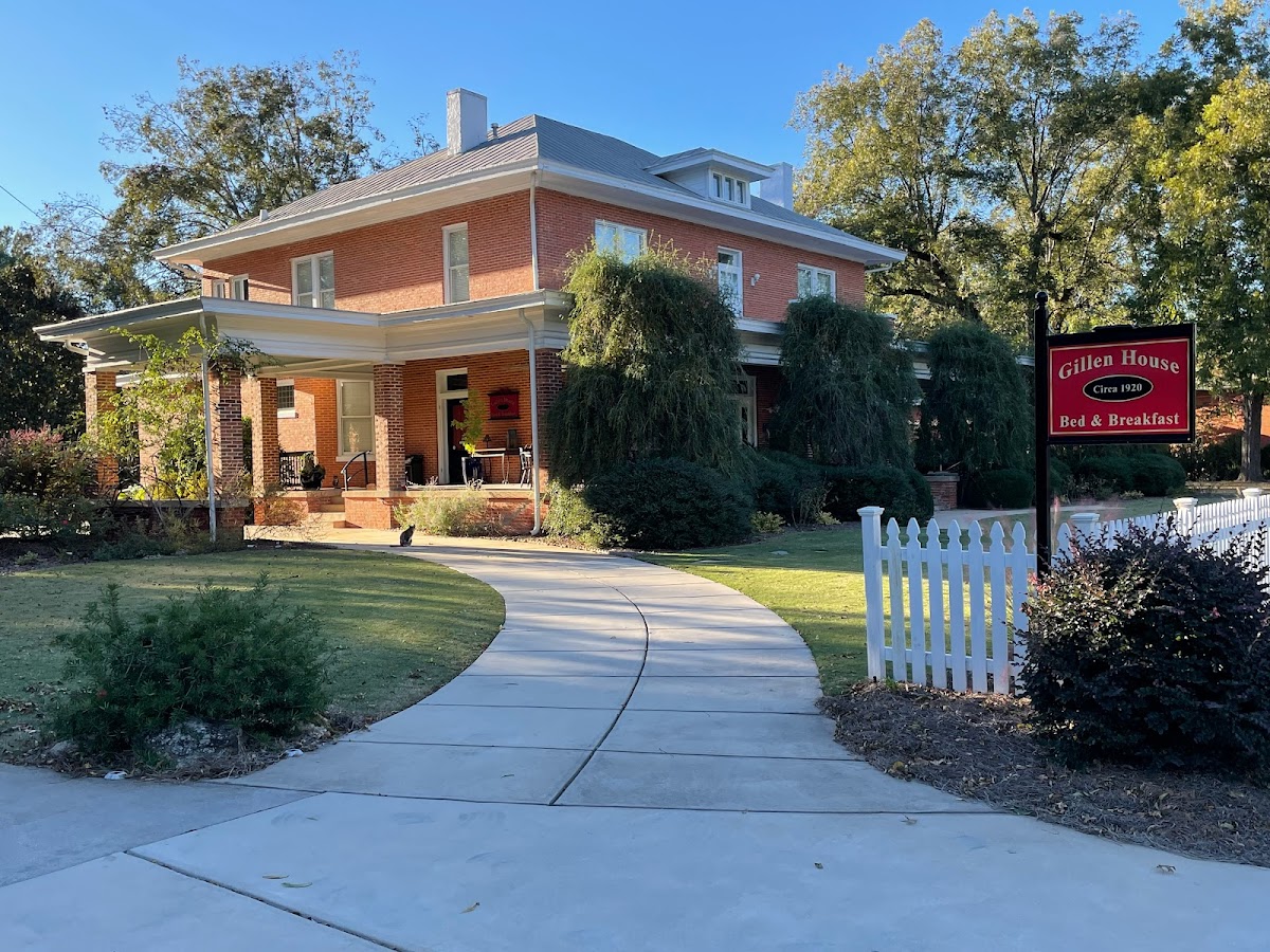 Gillen House Bed and Breakfast & Wedding Venue - Hotels & Lodging in Athens, GA
