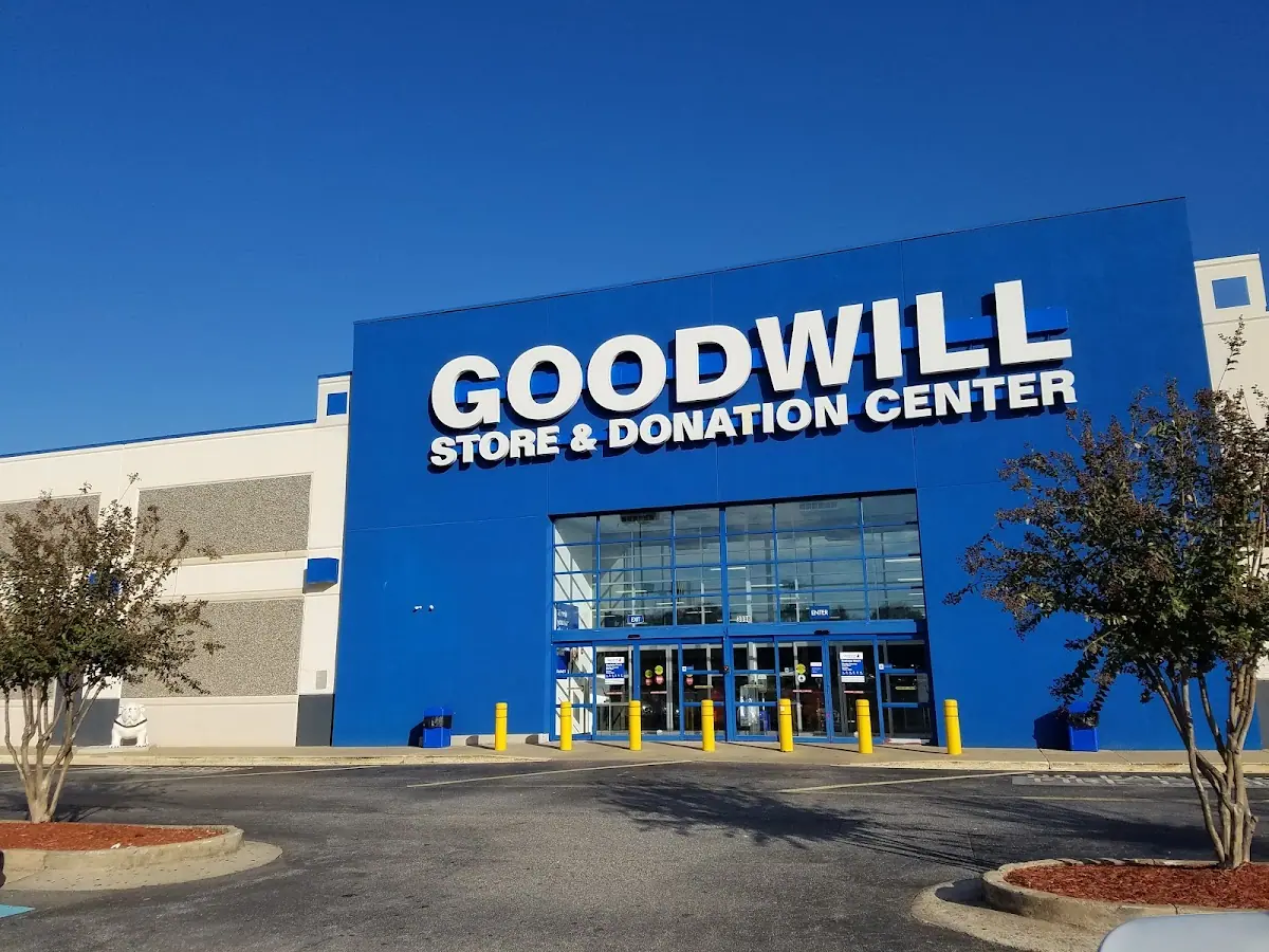 Goodwill Thrift Store & Donation Center photo 4