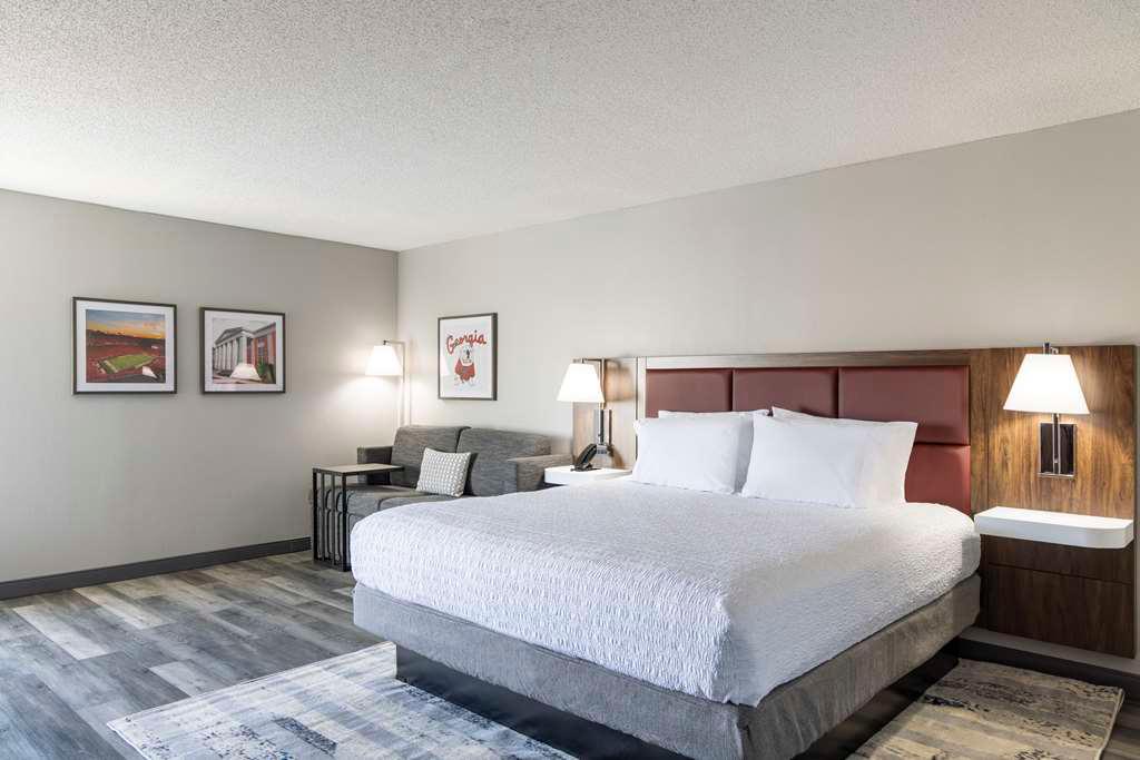 Hampton Inn Athens photo 2