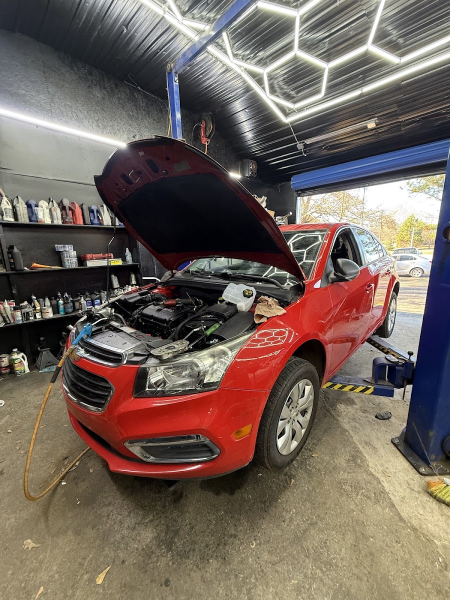 H&C Auto Repair and Detailing photo 3