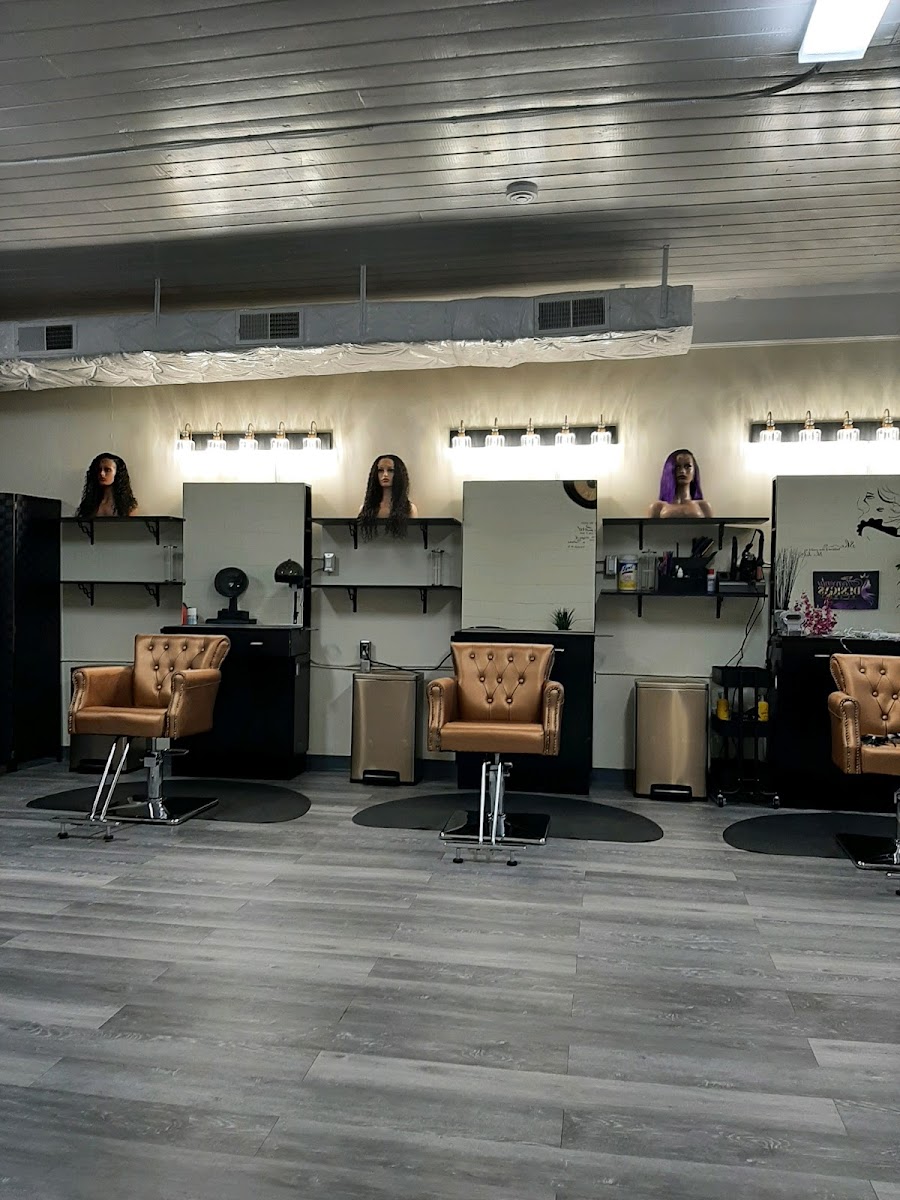 Heavenly Designs By Ebony Hair Salon photo 3