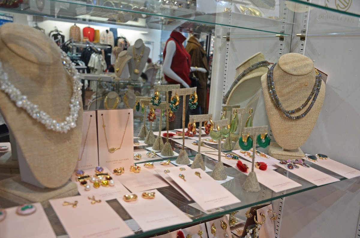 Heery's Clothes Closet photo 2